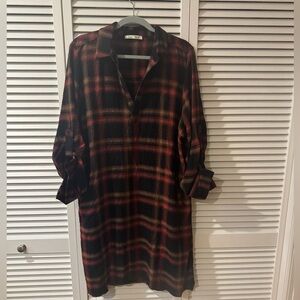 Dex Black and Red Plaid Long Sleeve Shirt Dress